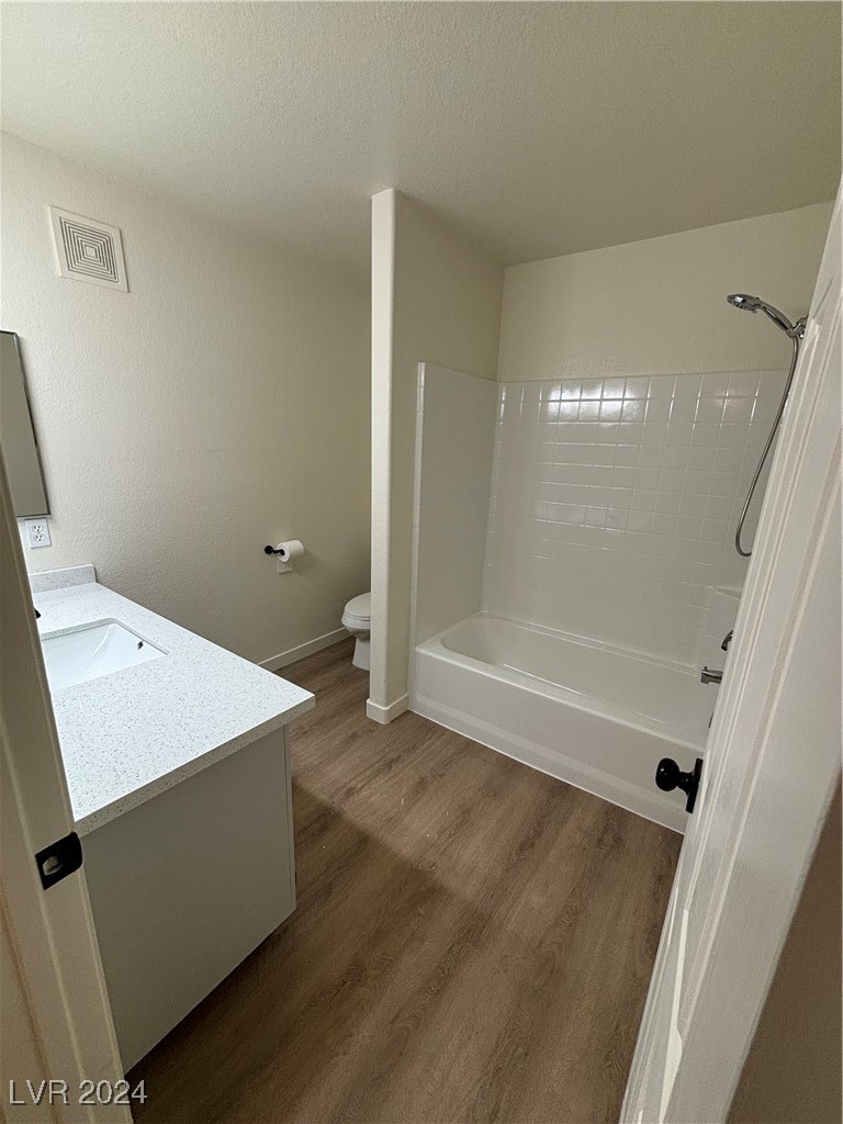 2122 Sleepy Court