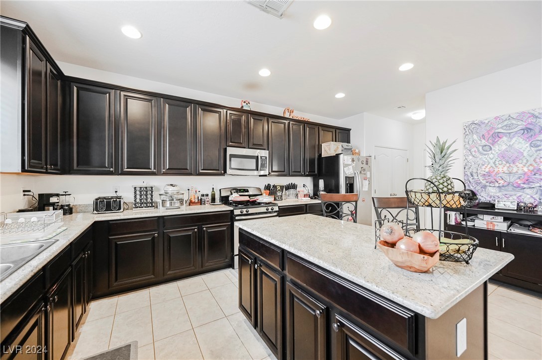 7626 Peaceful Trellis Drive