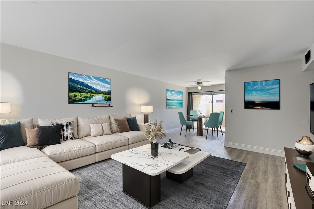 1390 Vegas Valley Drive 27