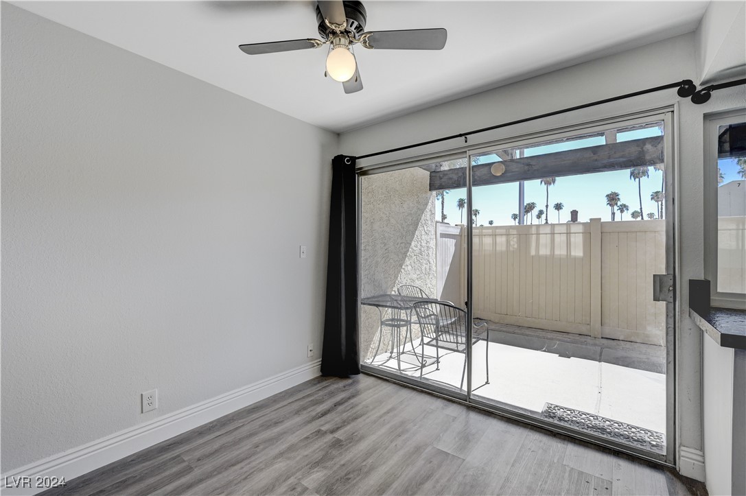 1390 Vegas Valley Drive 27