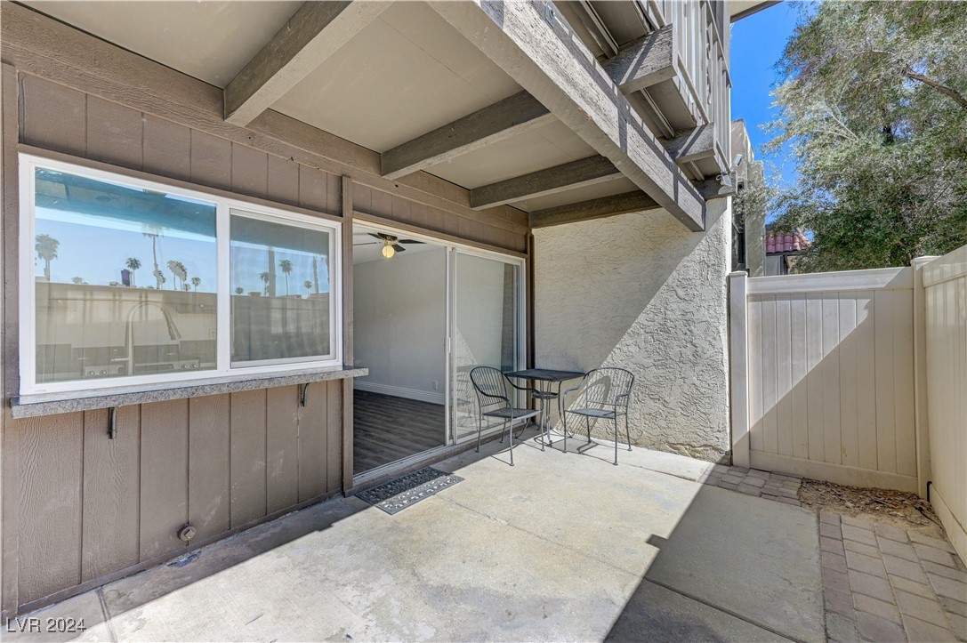 1390 Vegas Valley Drive 27