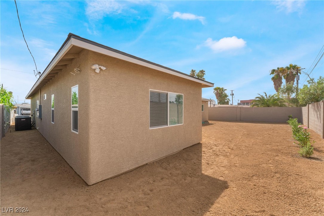 1105 Tumbleweed Avenue