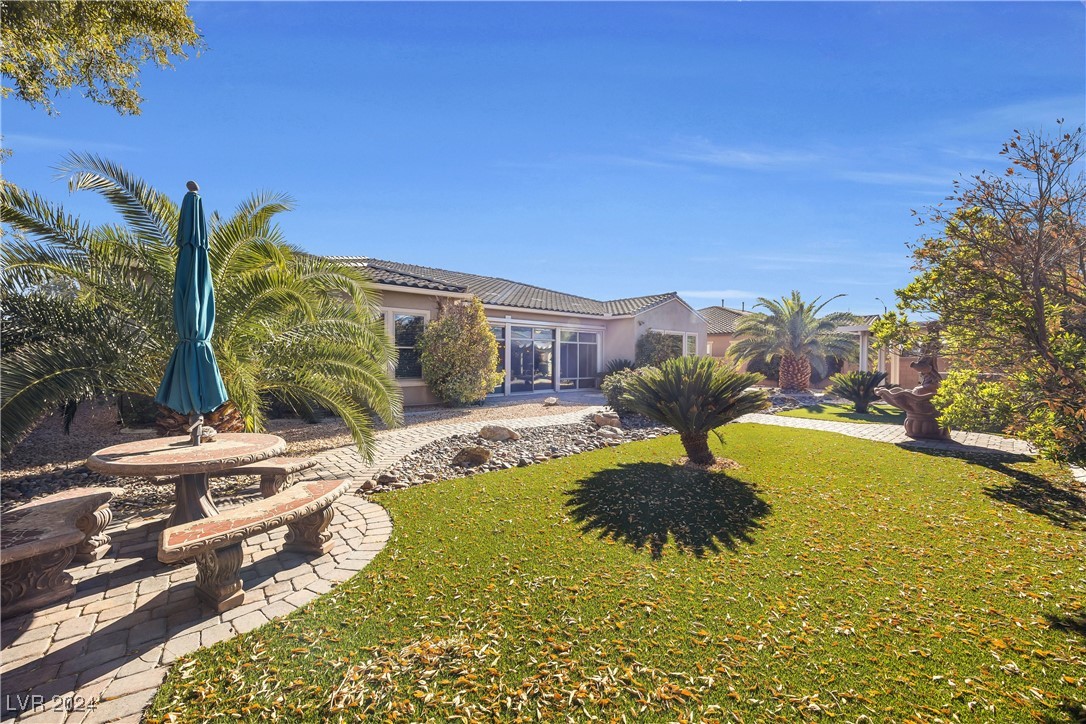 6445 Fosco Court