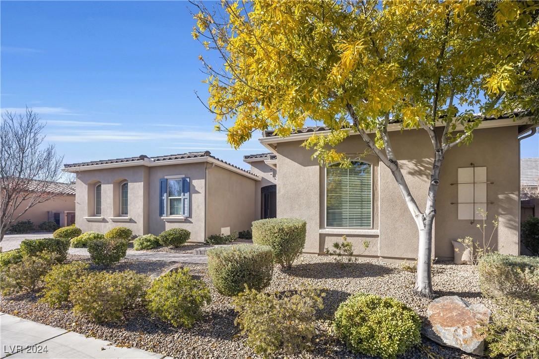 6445 Fosco Court