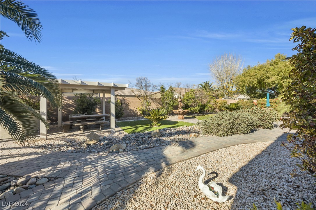 6445 Fosco Court