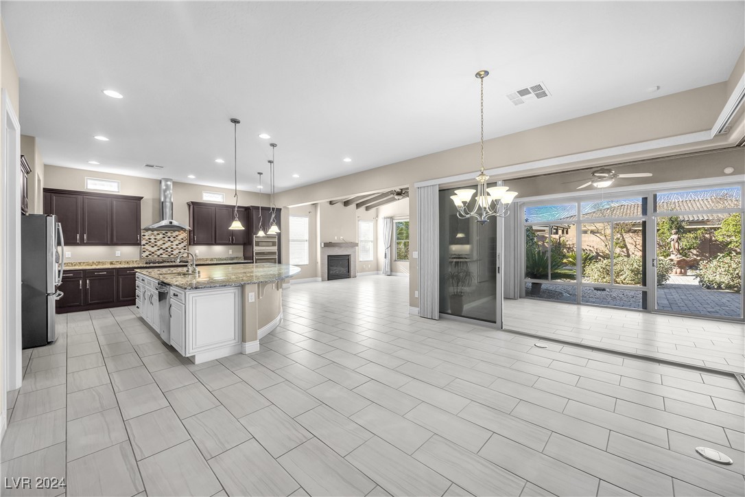 6445 Fosco Court