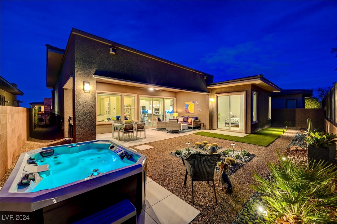 6703 Titanium Crest Street