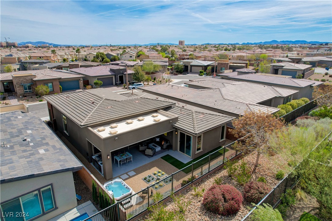 6703 Titanium Crest Street