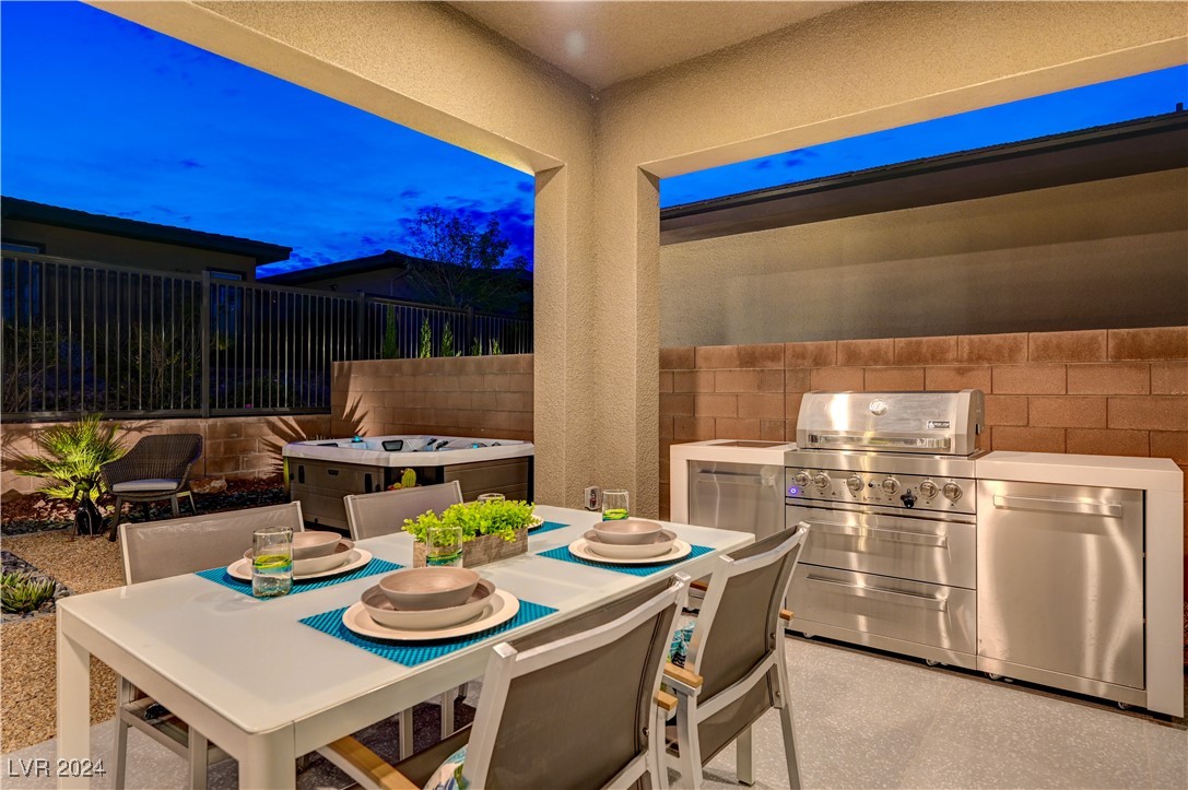 6703 Titanium Crest Street