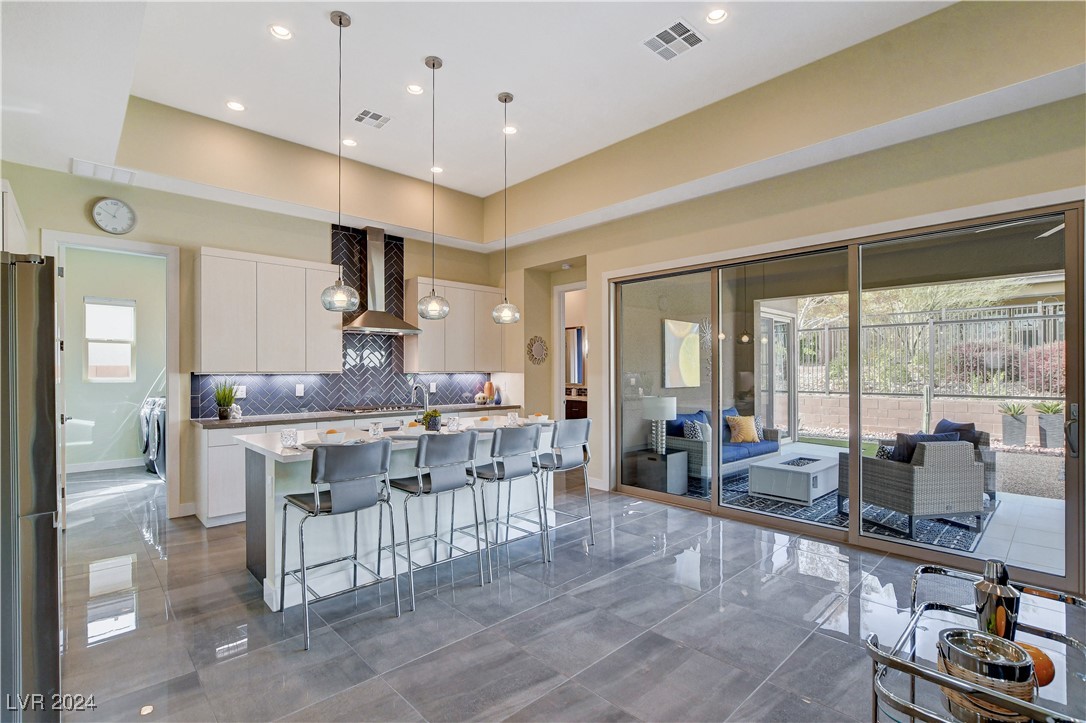 6703 Titanium Crest Street