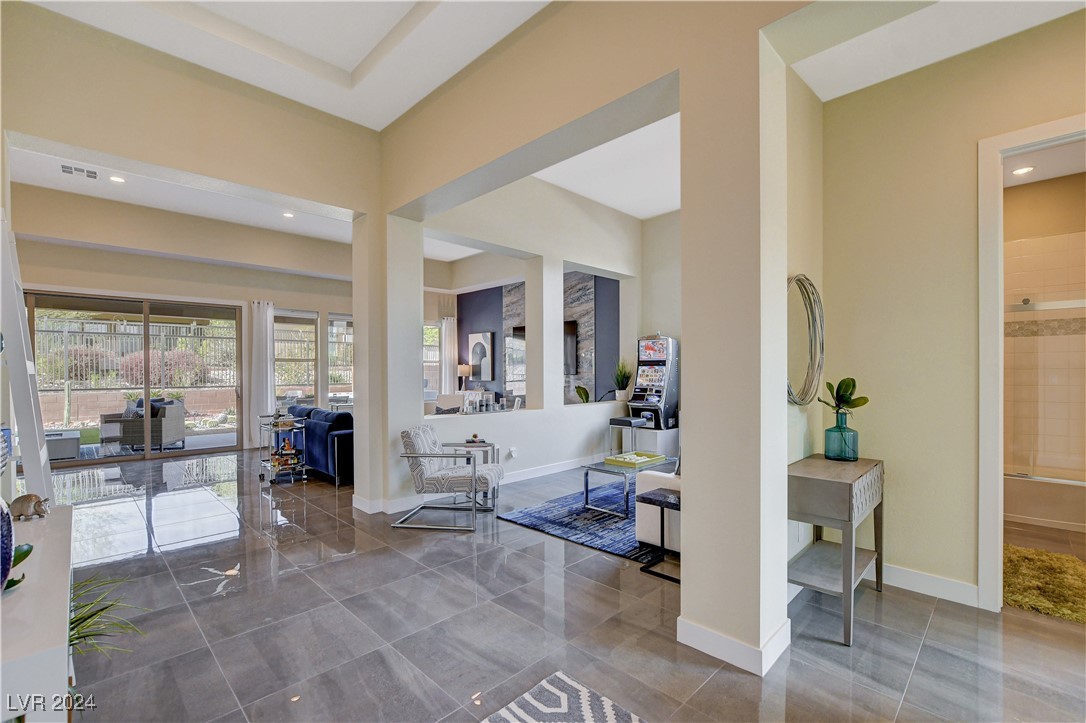 6703 Titanium Crest Street