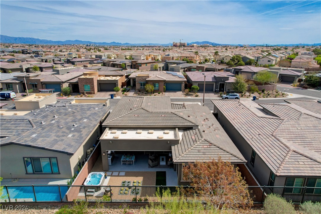 6703 Titanium Crest Street