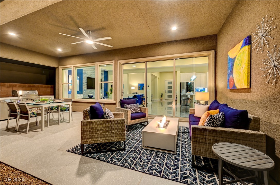 6703 Titanium Crest Street