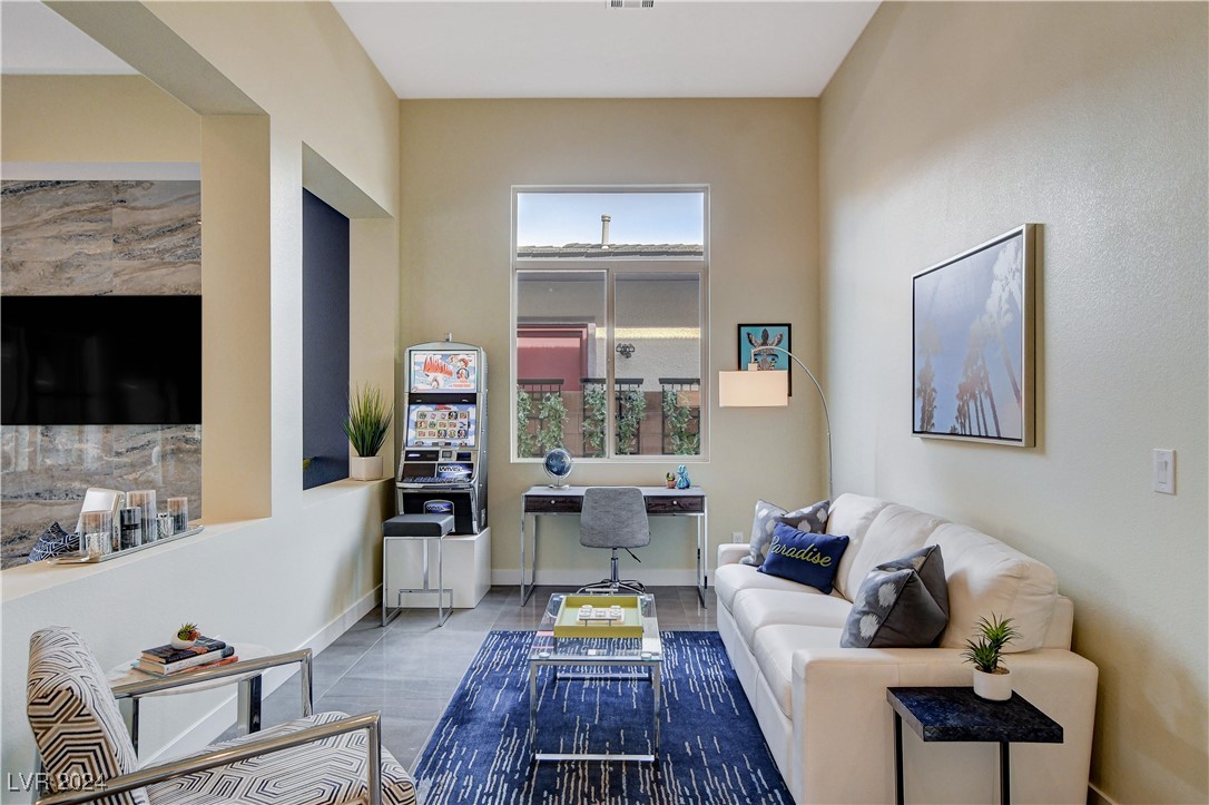 6703 Titanium Crest Street