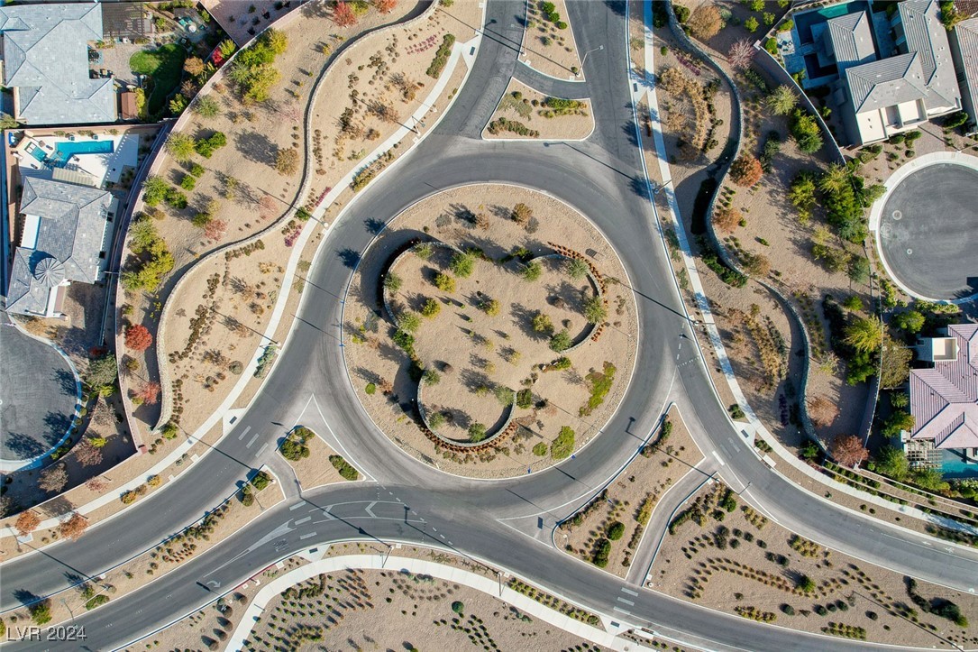 6703 Titanium Crest Street