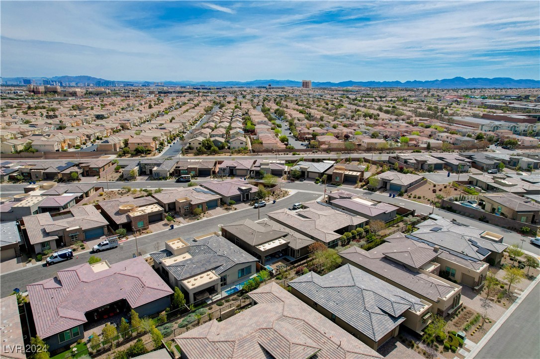 6703 Titanium Crest Street