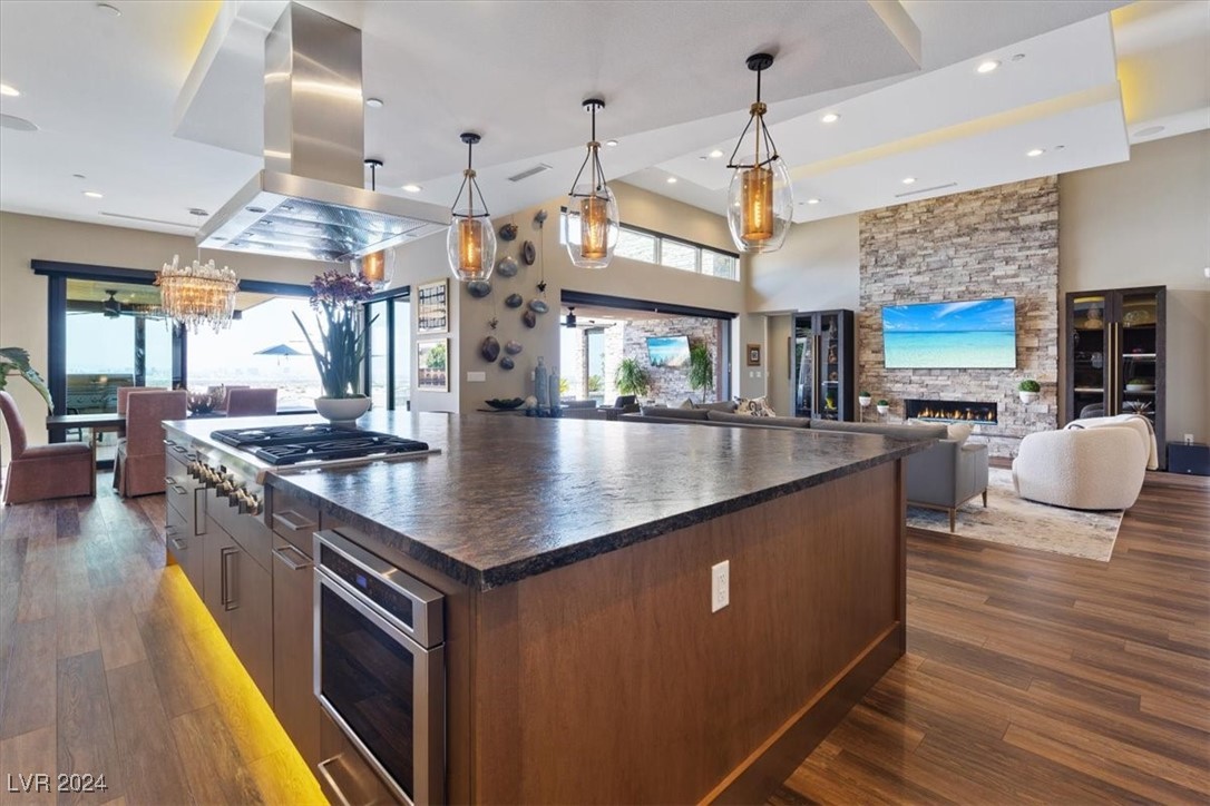 2224 Ledge Rock Lane