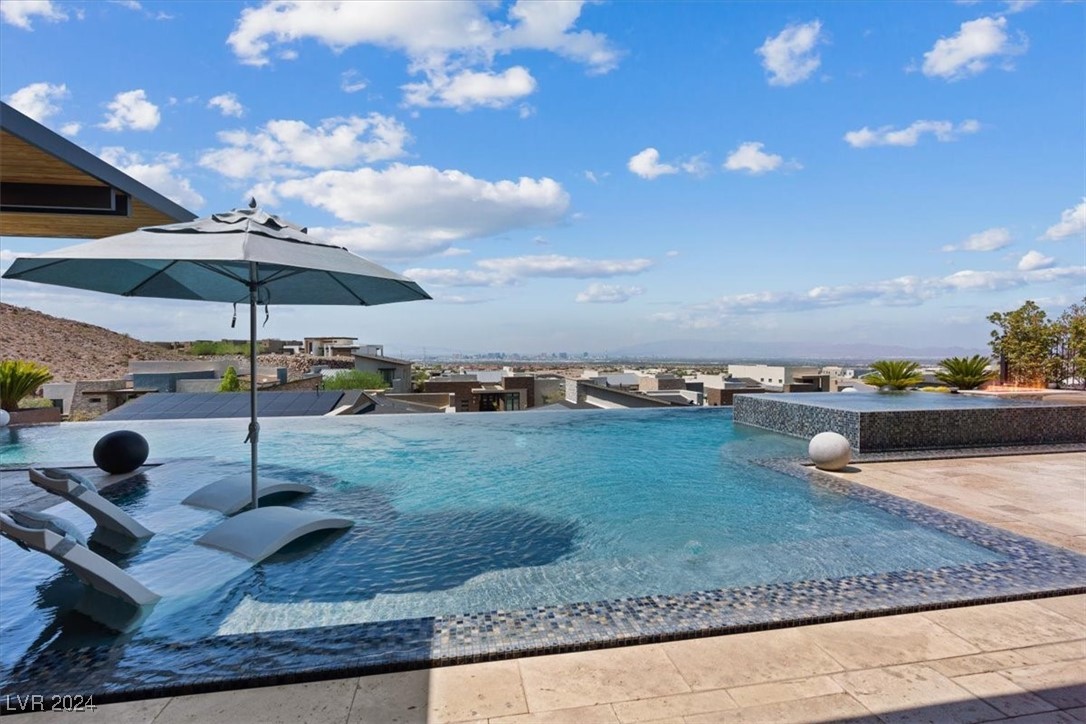 2224 Ledge Rock Lane