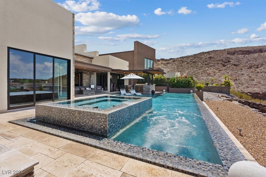 2224 Ledge Rock Lane