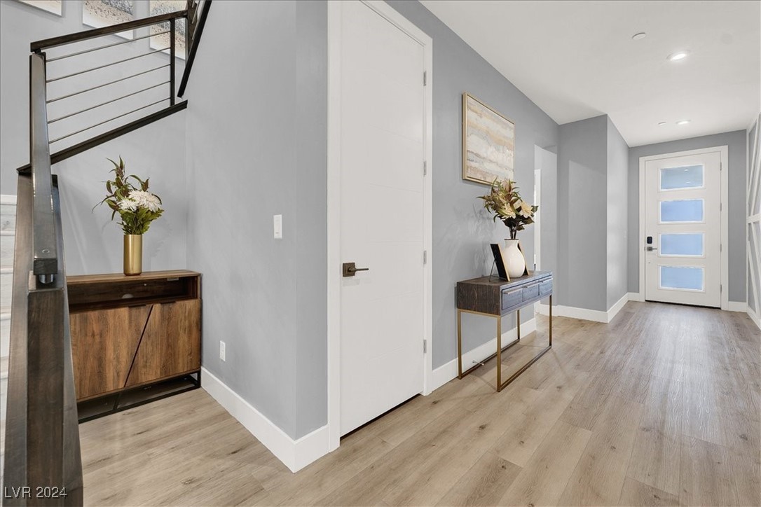 3219 Fountaintree Avenue