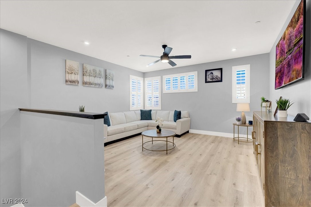 3219 Fountaintree Avenue