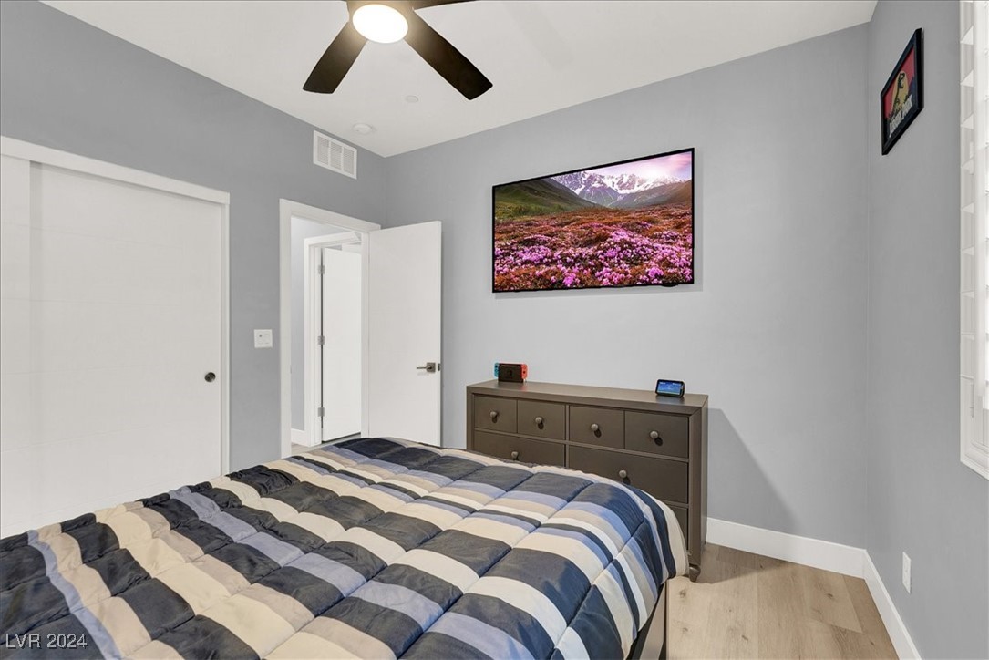 3219 Fountaintree Avenue