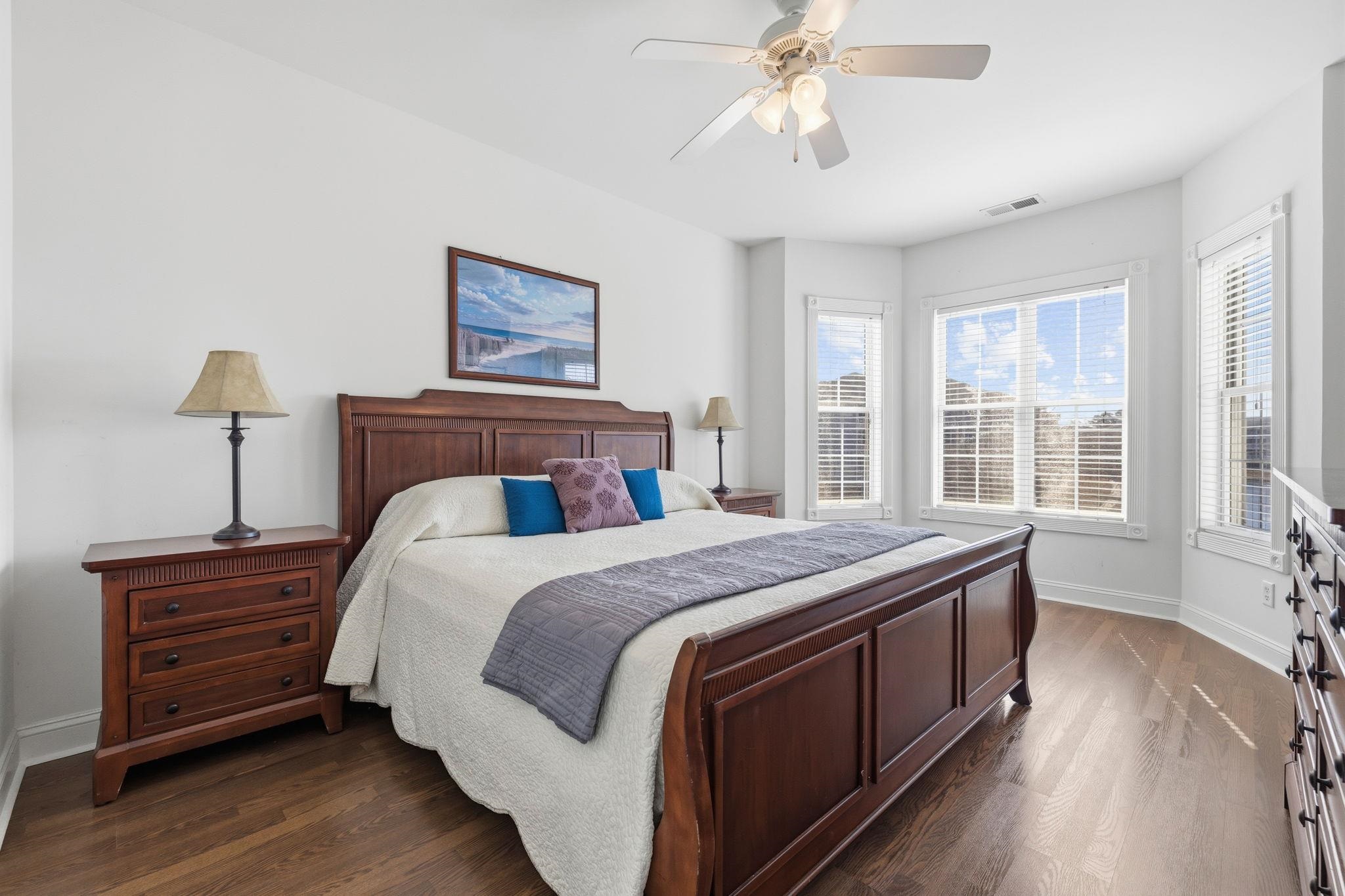 4861 Luster Leaf Circle Unit: 304