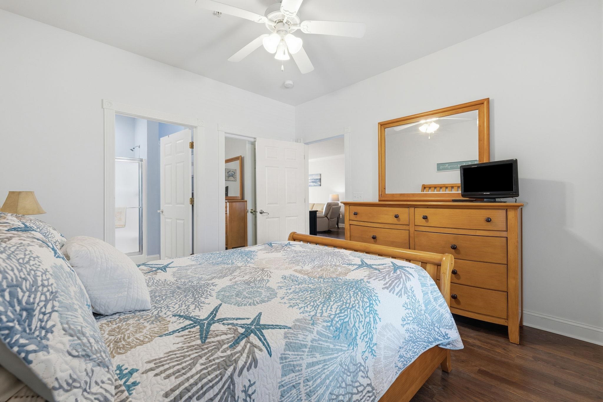 4861 Luster Leaf Circle Unit: 304