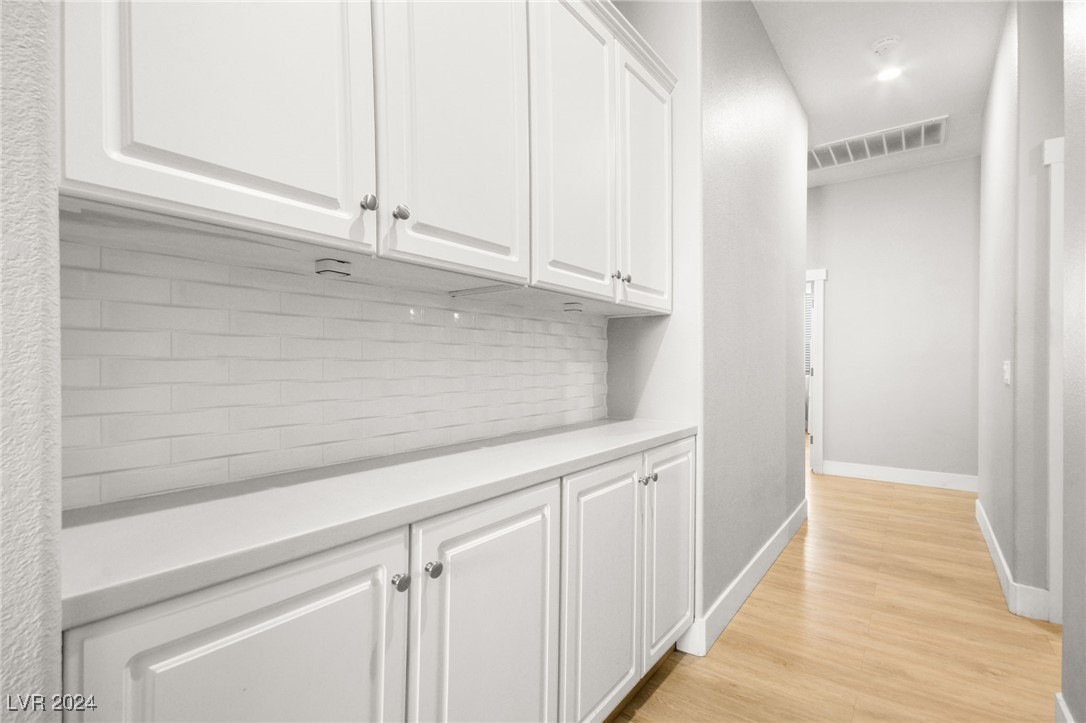 8871 Aurora Light Way