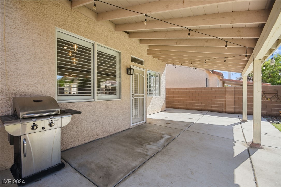 8871 Aurora Light Way