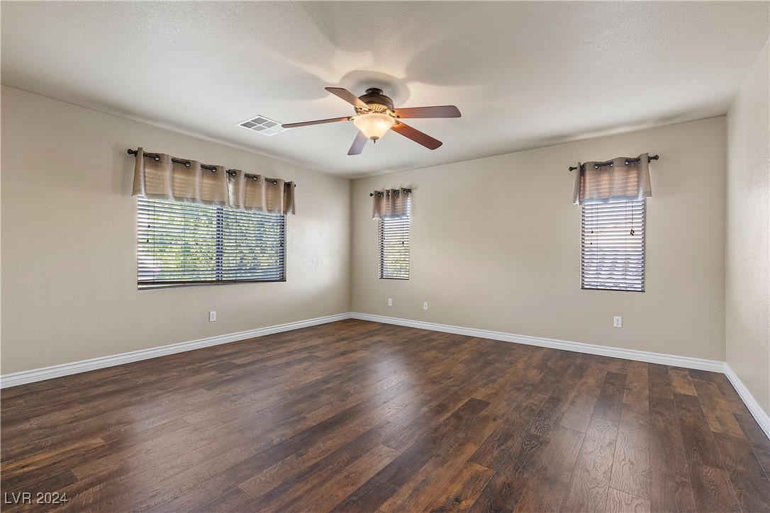 4408 Desert Park Avenue