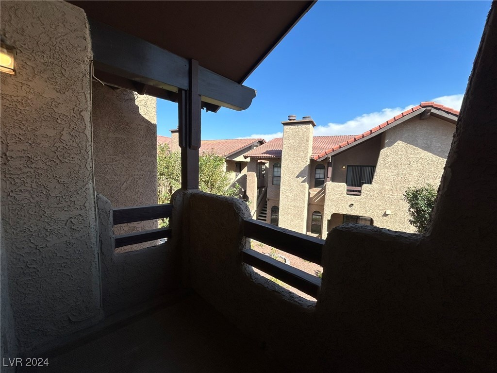 4054 Delos Drive 202