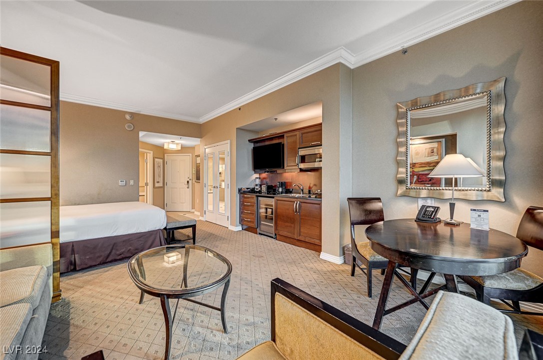 125 East HARMON Avenue 3501&3503