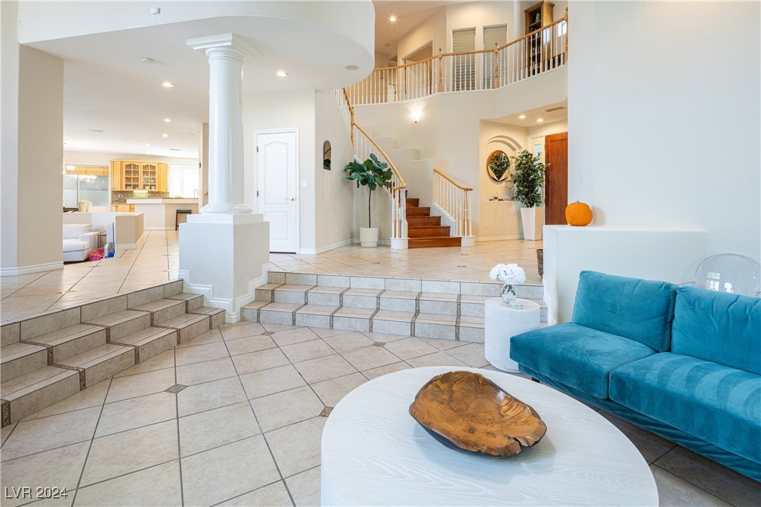 2000 Winter Wind Street