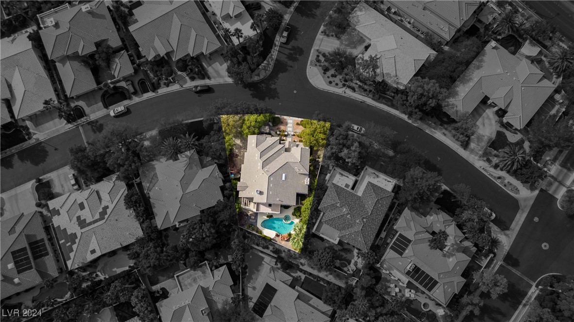 2000 Winter Wind Street