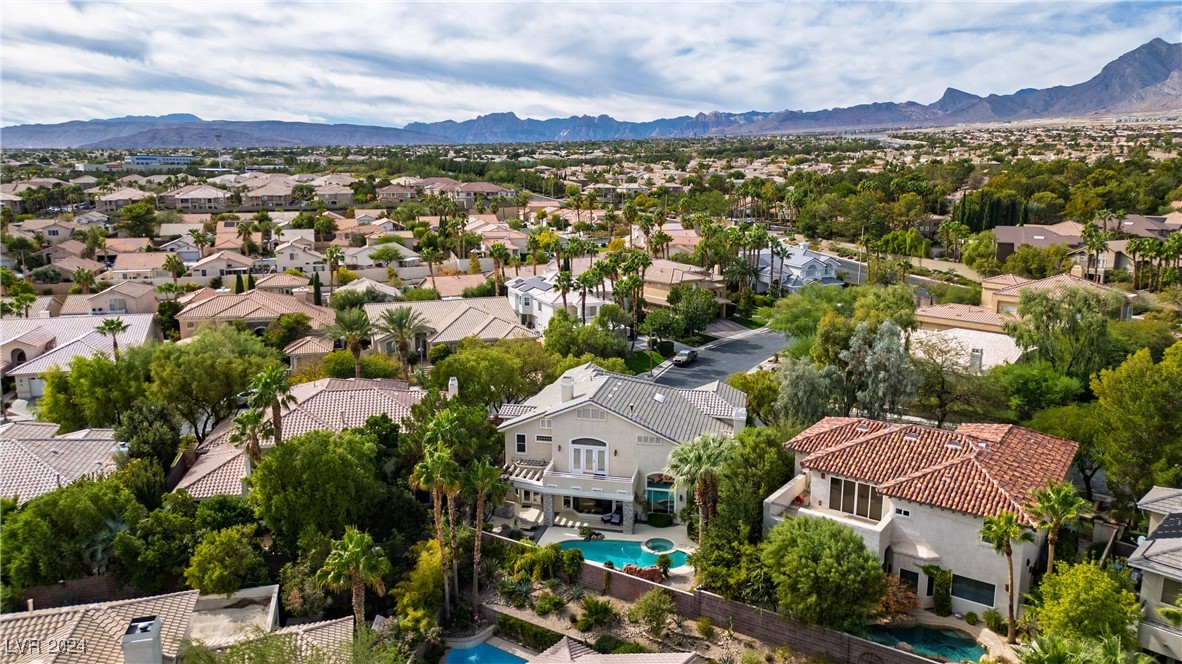 2000 Winter Wind Street