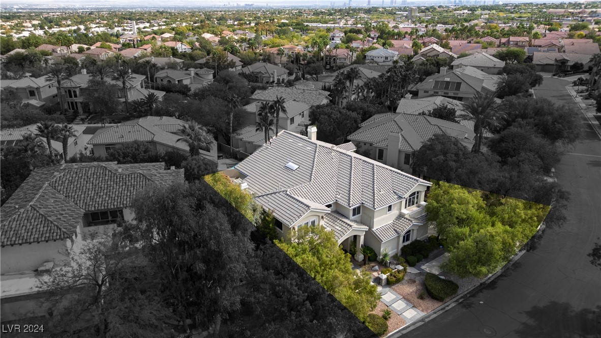 2000 Winter Wind Street