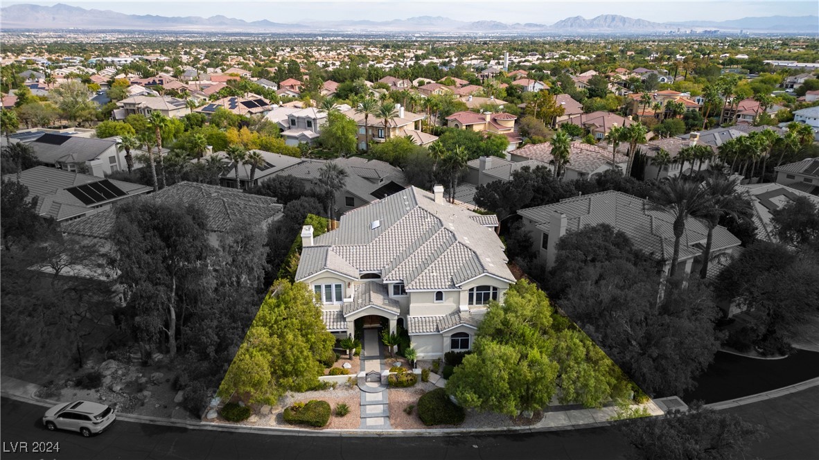 2000 Winter Wind Street