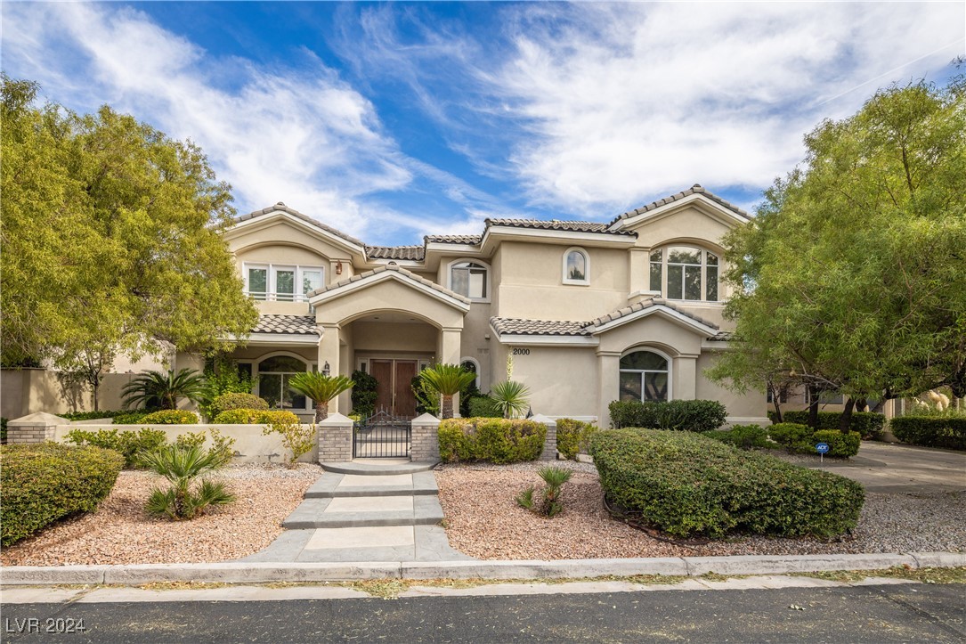 2000 Winter Wind Street