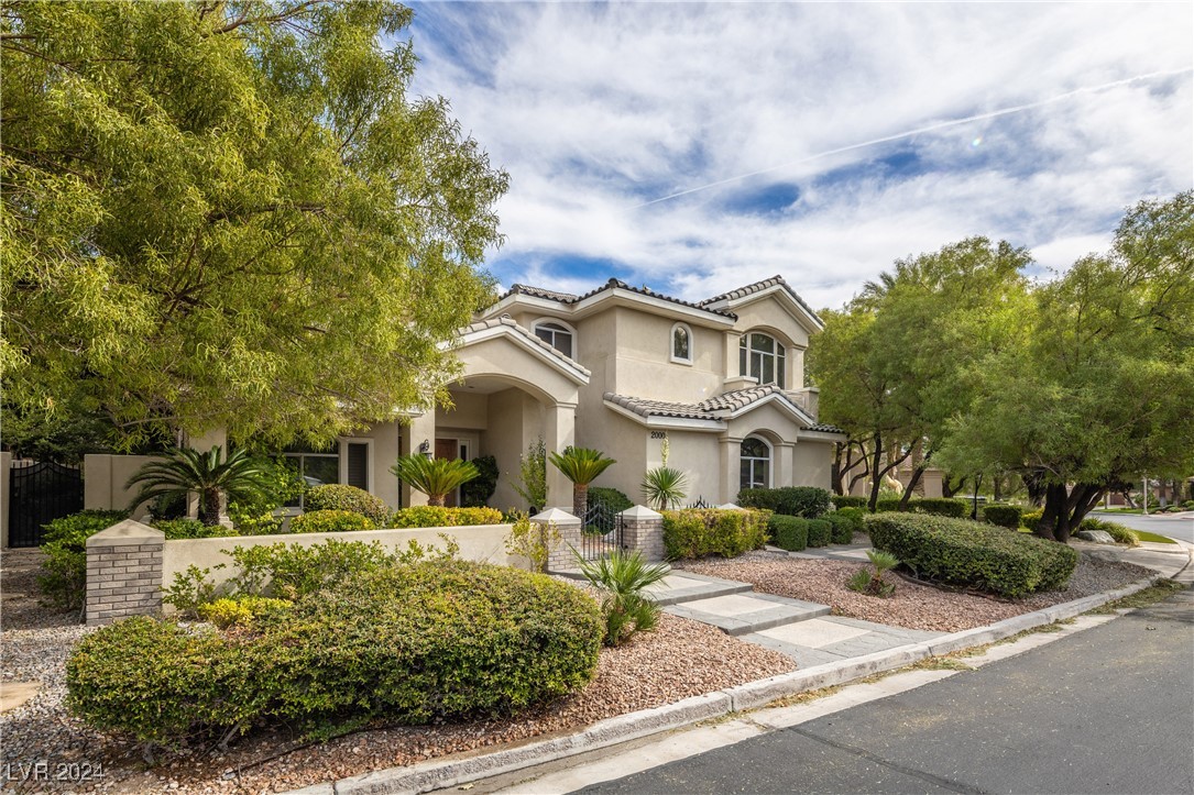 2000 Winter Wind Street