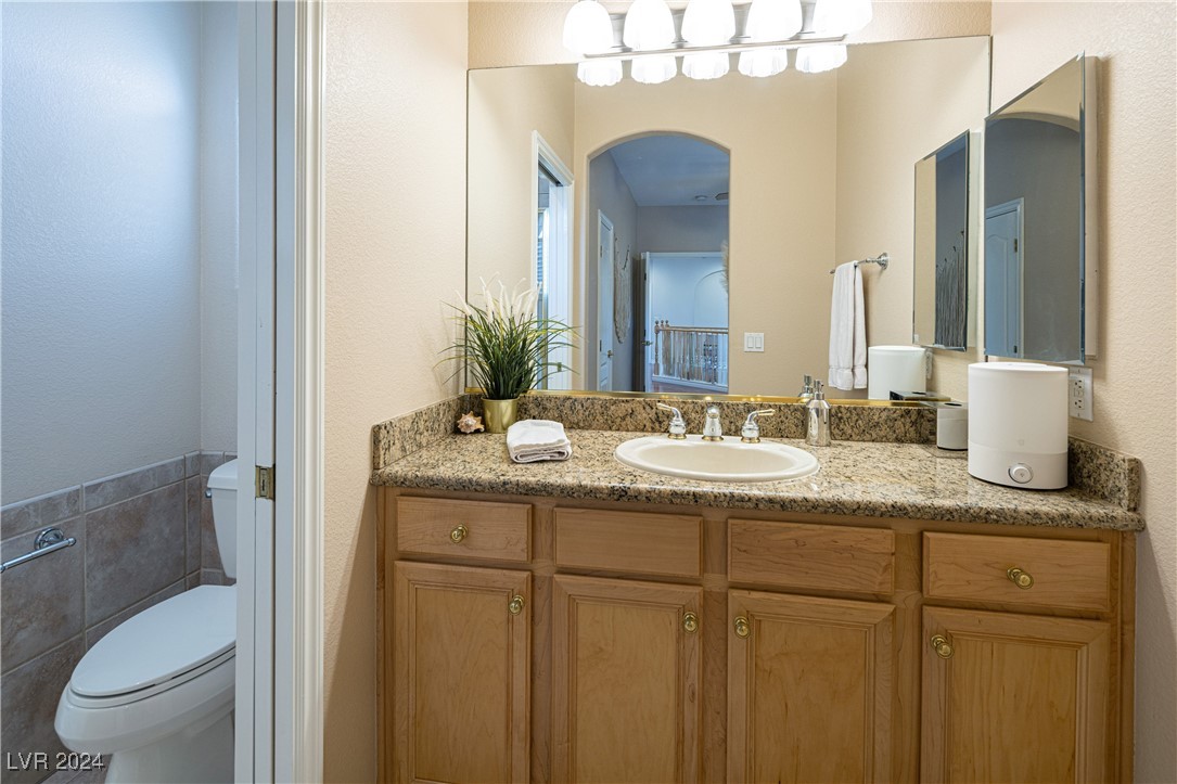 2000 Winter Wind Street