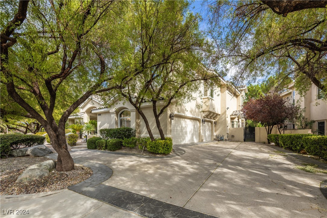 2000 Winter Wind Street