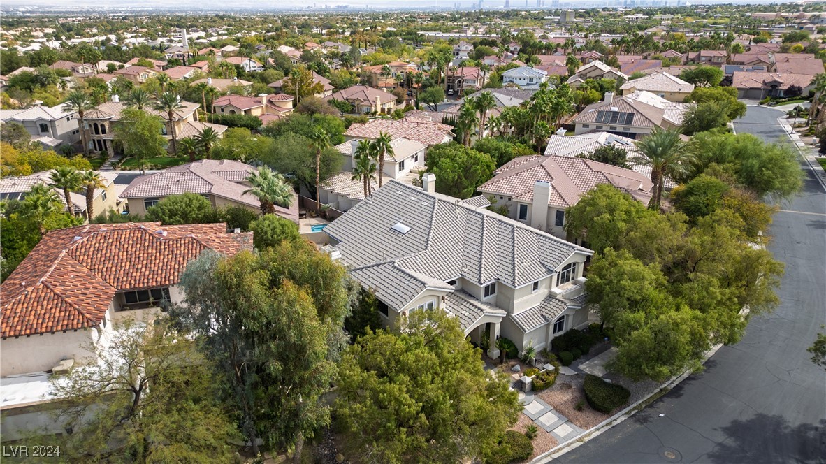 2000 Winter Wind Street