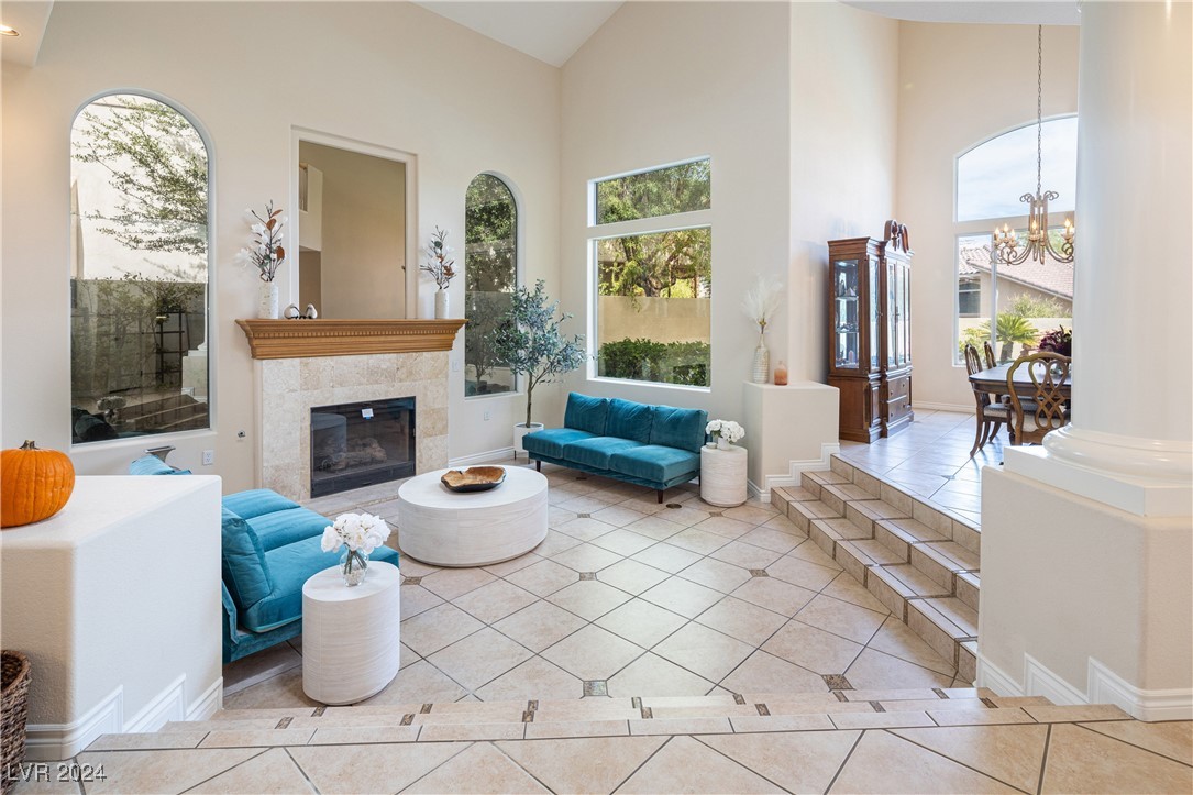 2000 Winter Wind Street