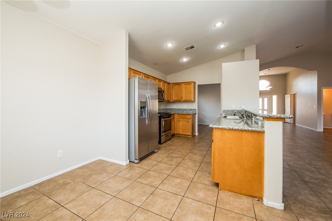 1022 Pueblo Hills Avenue