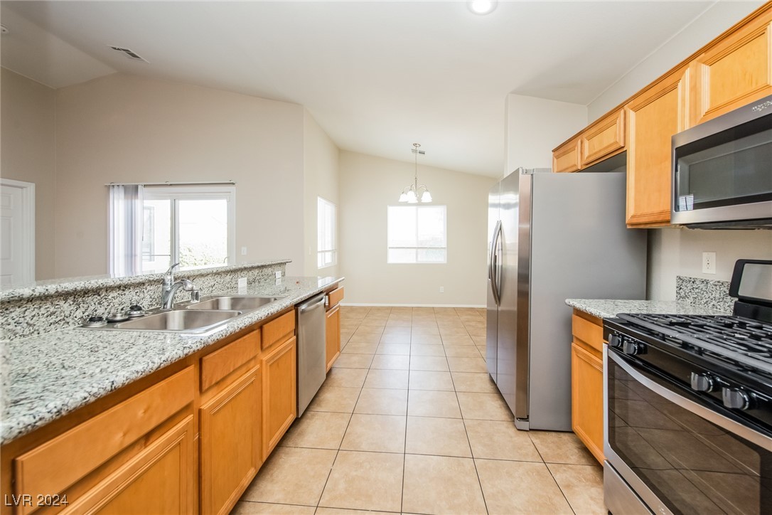 1022 Pueblo Hills Avenue