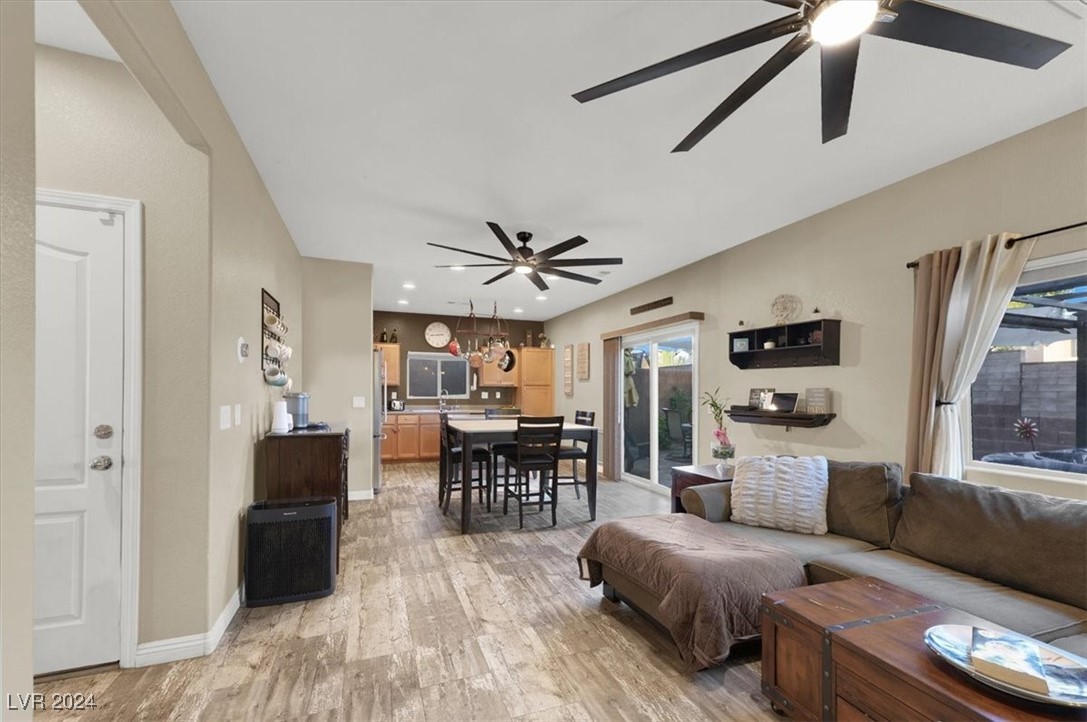 10610 Axis Mountain Court