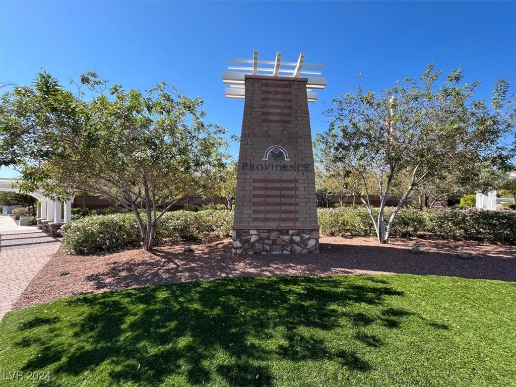 10610 Axis Mountain Court
