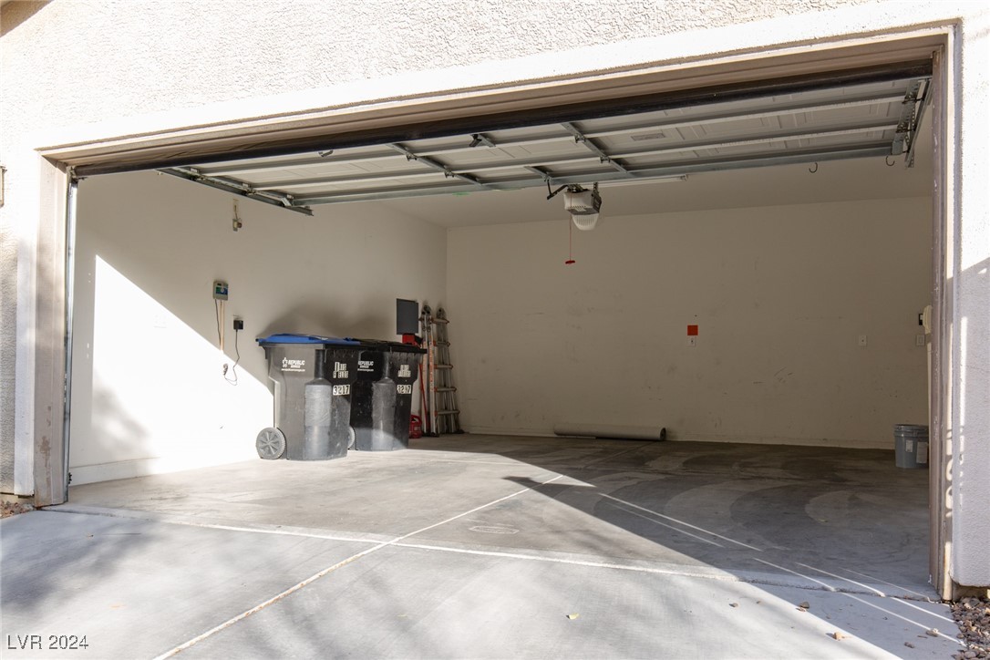 3217 IRIS FIELDS Avenue n/a