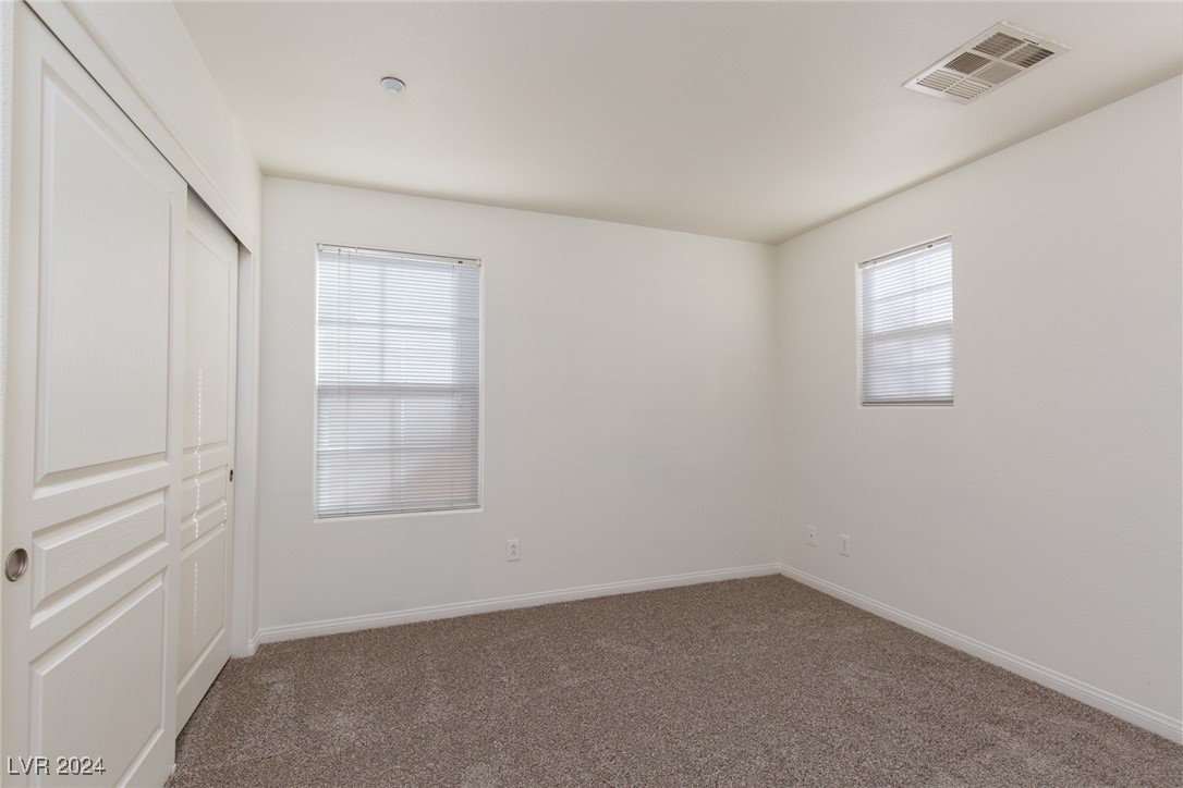 3217 IRIS FIELDS Avenue n/a